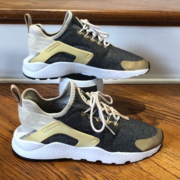 Nike Air Huarache Run Ultra SE 'Vachetta Tan Women Size 7.5 Like New Condition!! - Picture 2 of 7